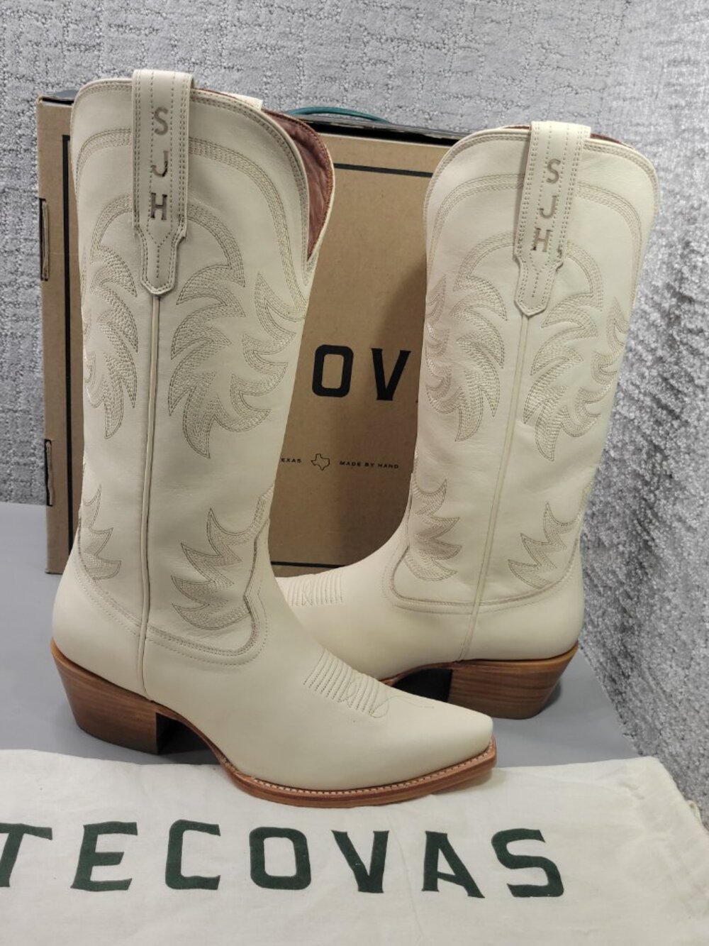 Tecovas the Annie Women's Size US 9.5B Bone Cowhide Cowgirl Boots - Picture 7 of 13
